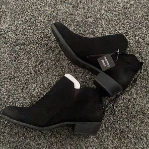 Black Heeled Ankle Booties with zipper